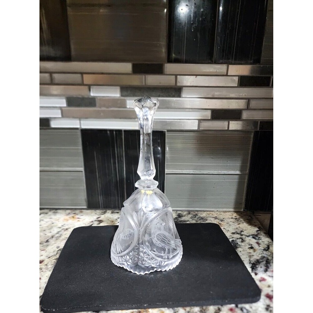 Echt Bleikristall Over 24% Lead Highly‎ Polished Handcut Crystal Bell With Bird